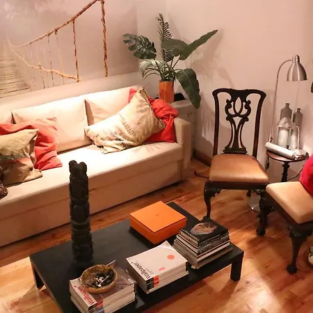 Apartment In Bica